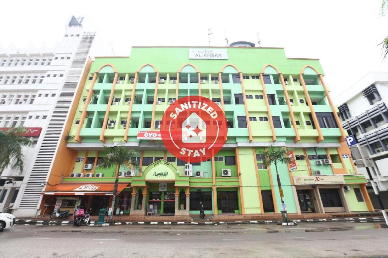 Oyo 89489 Al Ansar Hotel Кота Бару Екстериор снимка